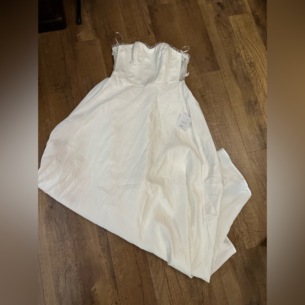 Lulus Eternal Gratitude White Floral Embroidered Strapless
Maxi Dress - Picture 4 of 8